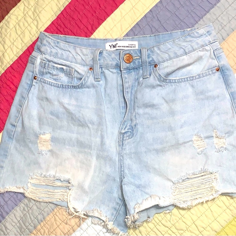 YMI Cut off high waisted Mom Blue Jean shorts size 11/30